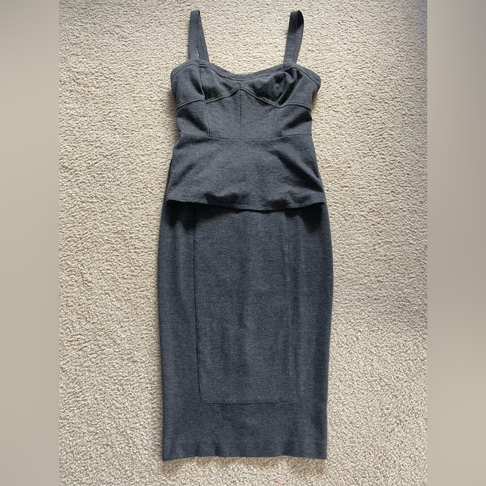 Women’s Small CAbi 2 piece pencil skirt & bustier set gray size 2/4